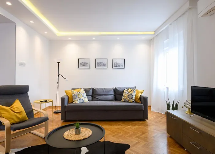 Knez Apartman